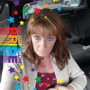 Meet your Posher, Tina